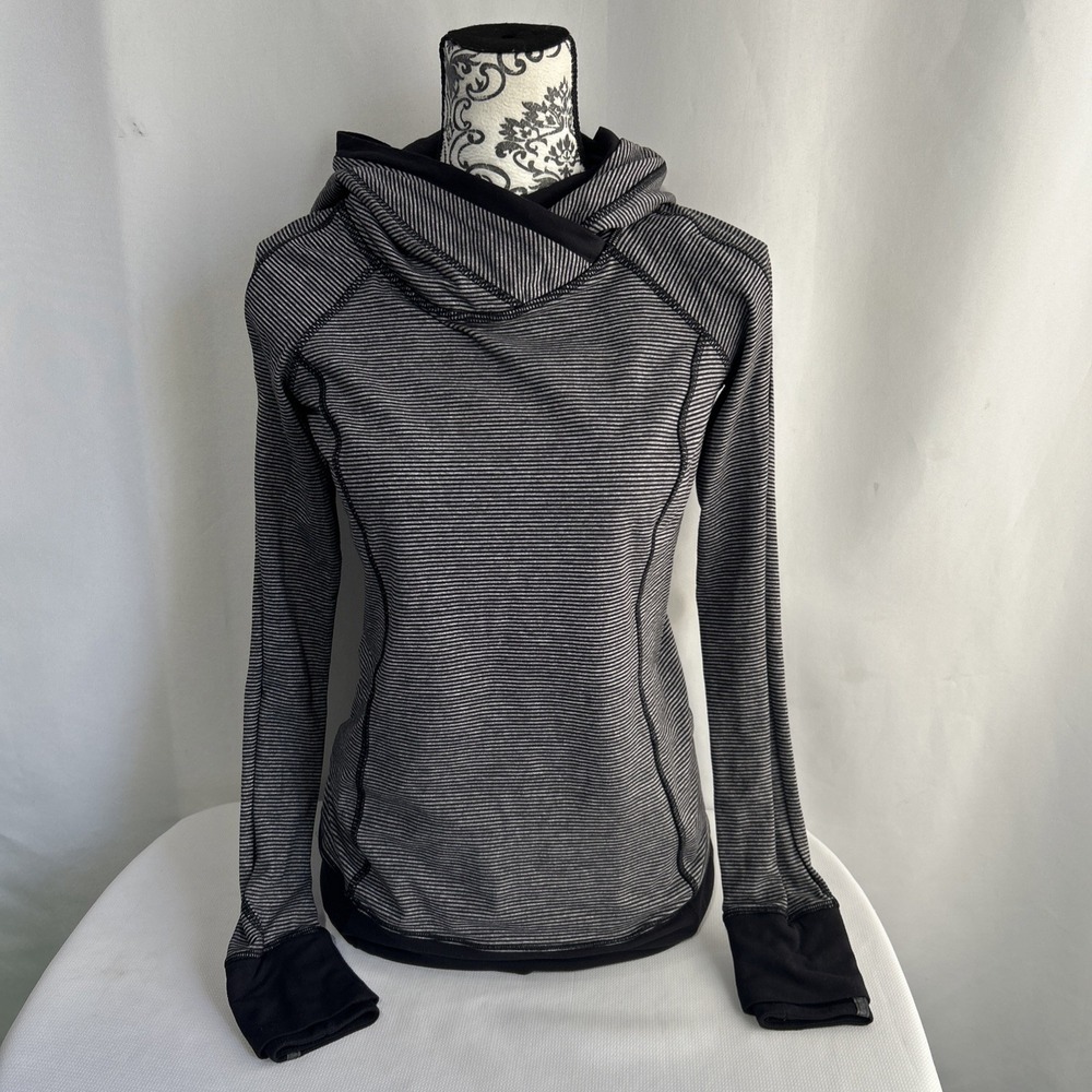 LULULEMON Athletica Think Fast Hoodie Pullover  Black Gray Striped Women's Sz 6